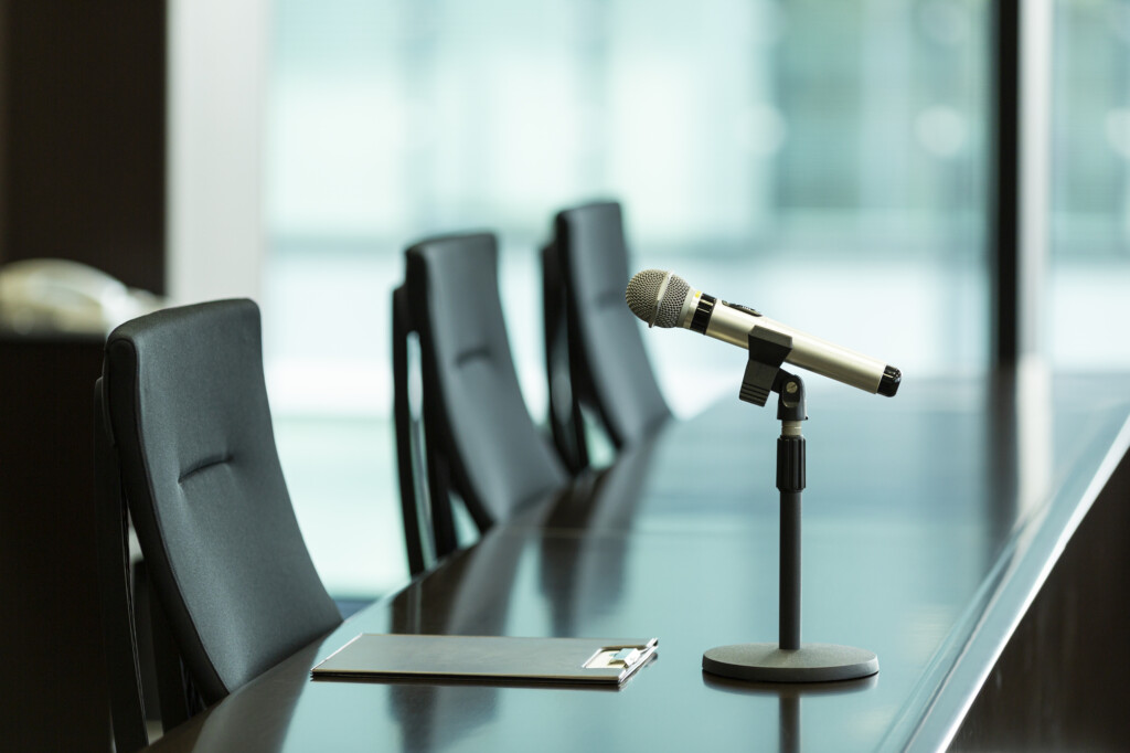 ジャニーズ二度の記者会見